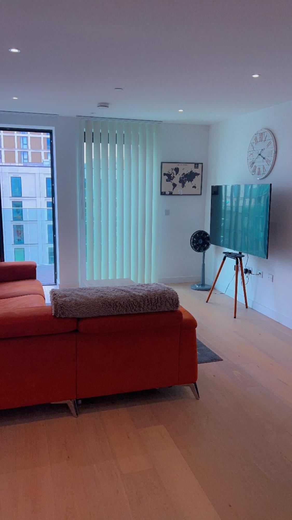 Ds Rentals - Entire 1 Bedroom Apartment Londra Esterno foto
